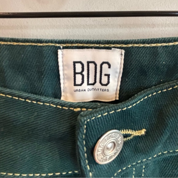 BDG Sz 30 x 32 Mom Jeans by Urban Outfitters High Rise Contrasting Stitch Denim - Picture 4 of 12